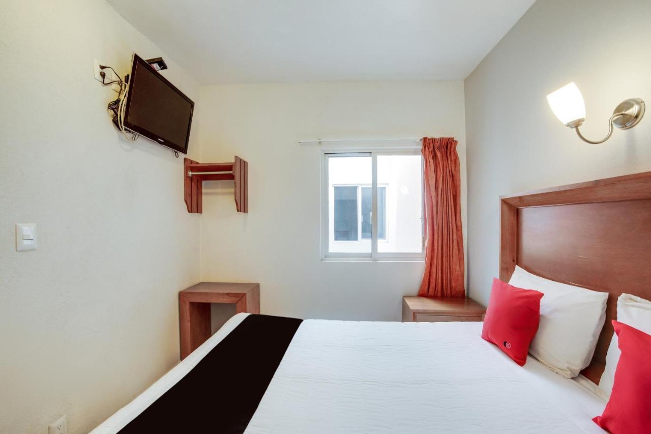 Hotel パツクアロ エクステリア 写真